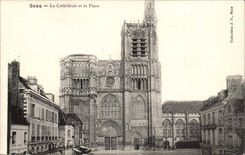 Yonne - Direction the Cathedral and the Place - CPA
