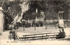 Lourdes - the Cave - CPA