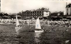 Arcachon - La Plage - bateau - CPA 