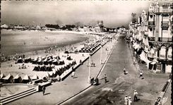 Sande Olonne der Gesamtabbildung des Strandes - CPA