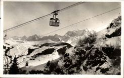 Megeve Station hivernale CPA 
