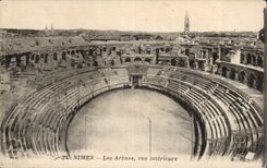 Nimes CPA der Arena gesehene Innenraum