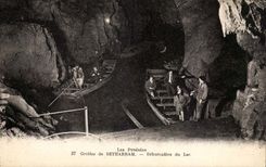 Betharram CPA Caves Unloading dock of the lake