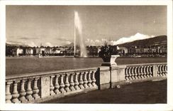 Switzerland CPA Geneva Jet of water and Mont Blanc