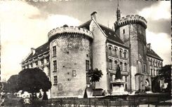 Angouleme MODERN CARD Town hall Tower of Valois and Tour of Lusignan