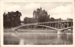 Auxerre CPA the footbridge and the cathedral
