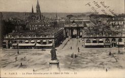 Nancy CPA La place Stanislas prise de l'hotel de ville