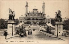 Paris CPA Le Trocadero (automobile)