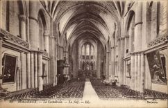 CPA Bordeaux the cathedral the nave