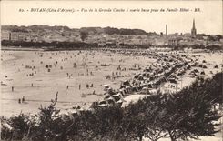 Royan CPA Vue of Large Conche has low tide catch of Family Hotel