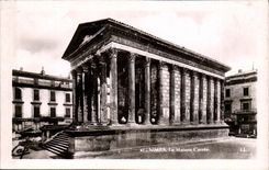 Nimes - Maison Carree - CPA
