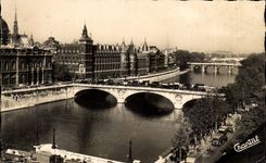 Paris - des die Hutte und der Seine Warters - CPA