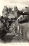 Pierrefonds CPA La rue Notre Dame et le chateau