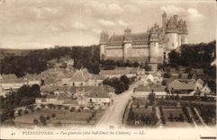 Pierrefonds CPA Vue generale (cote Sud Ouest du chateau)