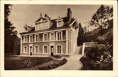 CPA Buissonnets Frontage and terrace