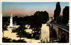 Laon CPA the funicular and the war memorial