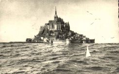 Mont Saint Michel CPA has high tide