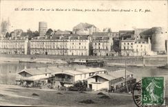 Angers CPA Seen on Maine and the castle taken of the boulevard Henri Arnaud