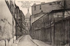 Paris (18th) CPA Old Montmartre Rustic Street co