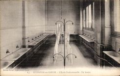 Nickelsilber auf hohlem CPA die Schule ein Waschenhandbassin