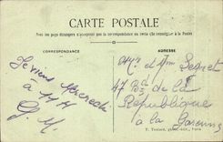 Montrouge CPA hoch Denkmal mit dem Gedachtnis der toten Soldaten fur Frankreich 1914 1918