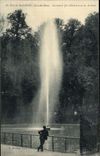 Parc de Saint Cloud CPA Grandes eaux Le grand jet s'elevant a 42m de haut