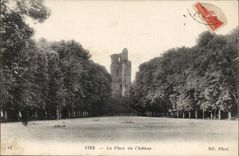Vire CPA La place du chateau