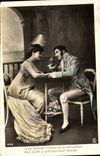 CPA Fantaisie Femme Le jeu pourtant n'est pas leur grande passion (couple elegante)
