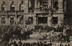 CPA general Gourod reviewing the French troops has Strasbourg on November 22nd 1918