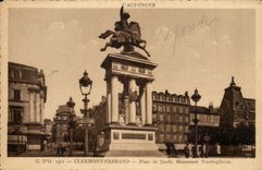 Orte Clermont-ferrandCPA des Jaude Denkmales Vercingetorix
