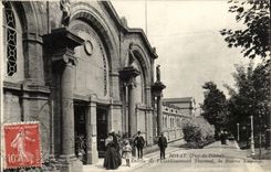 Royat CPA Entrance of the hydropathic establishment the Eugenie source