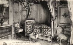 CPA Palais of Fontainebleau Chambre has to sleep of Mrs de Maintenon