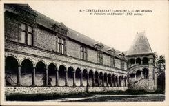 Chateaubriant CPA arcades and house of the staircase