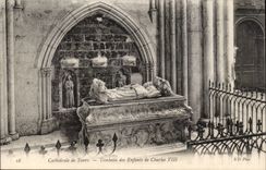 CAthedrale de Tours CPA Tombeau des enfants de Charles VIII
