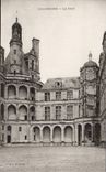 Chambord CPA La cour