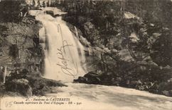 Umlagerungen von Cauterets CPA kaskadieren hoher von der Brucke von Spanien