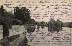 Ferte under Jouarre CPA Seen on the Marne and the Small ones Close catch of the bridge of the suburb