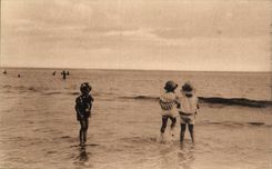 CPA Chatelaillon Beach (children)