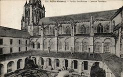 Saint Maixent CPA Garden of the cloisters Canelaux Barracks