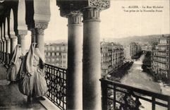 Algiers CPA the street Michelet Seen from of the new post office