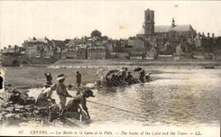 Nevers CPA edges of the Loire and the city (sinners)