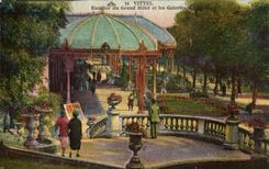 Vittel CPA Staircase of the Large hotel and the galleries