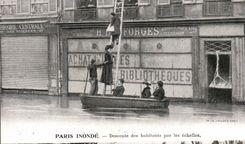 Paris CPA Paris floods Descente of the inhabitants by the scales Publicite Kabiline Teinture of households (desforges)