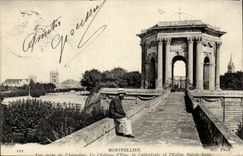 Montpellier CPA Vue prise de l'aqueduc le chateau d'eau la cathedrale et l'eglise Sainte Anne
