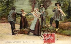 Types of Auvergne CPA the bouree (dance folklore)