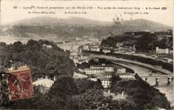 Walzer und Panorama Lyon-CPA auf den Goldeinfassungen gesehen von der homosexuellen Gaststatte