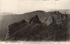 The Mount Gilds CPA Rocher of the three devils seen of the Summit of Sancy