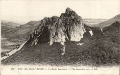 Surroundings of the Mount Gild CPA the Sanadoire rock