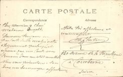Levallois PErret CPA Dirigeable evoluant au dessus de la mairie (zeppelin ballon)