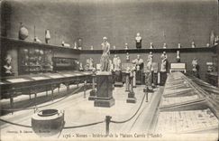 Nimes - Innenraum von Maison Carree - Museum - CPA